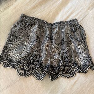 Elegant Black and White Lace Women's Shorts